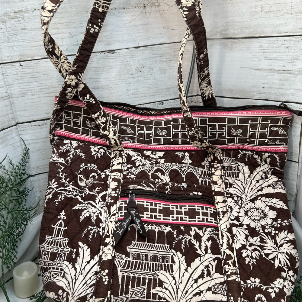 Vera Bradley Imperial Toile Medium Tote Bag/Purse quilted